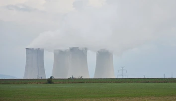 Prokuratúra zrušila obvinenia v prípade privatizácie elektrární
