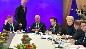 Lídri EÚ schválili prechod do druhej fázy rokovaní o brexite