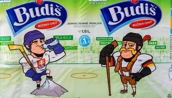 Faux pas sponzora MS v hokeji. Budiš dal na etiketu frázu z nacistickej hymny