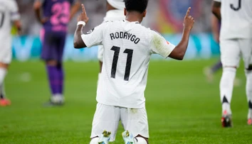 Najprv vlastenec, potom kanonáda. Hviezdy Realu Madrid v druhom polčase roztrhli vrece s gólmi