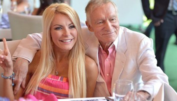 Kto zdedí Hefnerove milióny? Jeho o 60 rokov mladšej vdove ostanú len oči pre plač