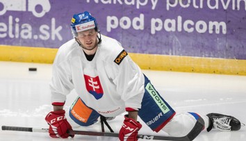 Obrovská strata pre slovenský tím. Skúsený obranca pre zranenie nebude štartovať na MS