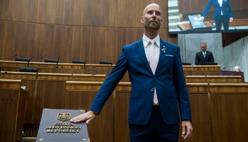 Hellebrandt prehovoril o HIV: Posudok potvrdil, že v nemocnici som nikoho neohrozil, o víruse nevedeli ani rodičia