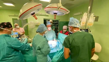Lekári z Košíc si pripísali slovenské prvenstvo. Duálna transplantácia vrátila mladú ženu do života