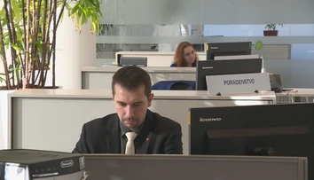 Skoro miliónu Slovákov sa stenčujú úspory na dôchodok. Existuje však bezplatné riešenie