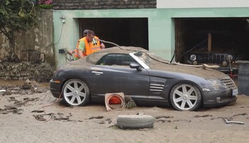 Po povodniach v Európe  by náš trh mohli zahltiť autá, ktoré môžu byť hrozbou