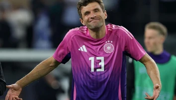 Legenda Bayernu má ďalší cenný kov. Thomas Müller získal olympijské zlato, a to hry sleduje z Mníchova