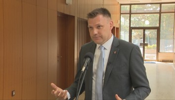 T. Tarabu presvedčila analýza, aby si vybral za dodávateľa právnych služieb svojho suseda. Tá však iba vzniká