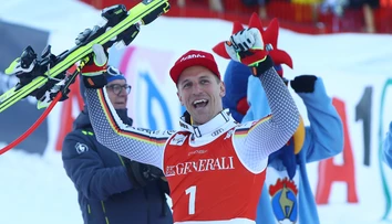 Superobrovský slalom v Kitzbüheli vyhral Nemec Josef Ferstl