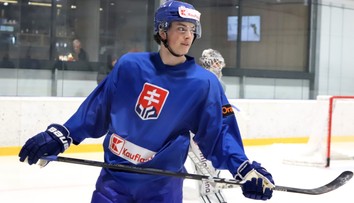 VIDEO: Vychutnal si obrancu i gólmana, nájazd ako z učebnice. Dvorský najlepším Európanom v OHL