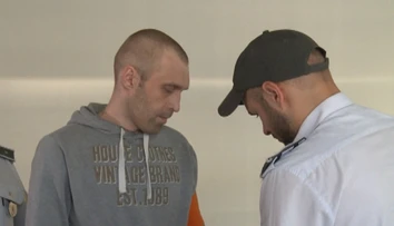 Internetový zvrhlík zneužil desiatky dievčat. Niektoré si chceli siahnuť na život