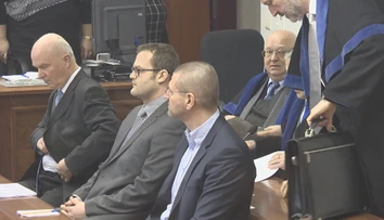 Exministri Janušek a Štefanov si už zvykajú na väzenie. Takéto budú mať podmienky