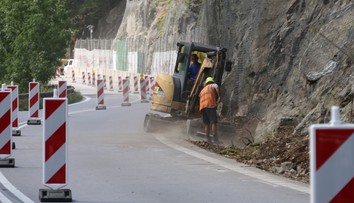Motoristi pod Strečnom sa musia obaliť väčšou trpezlivosťou. Obmedzenia tam predĺžia