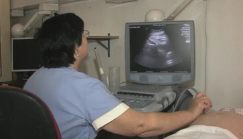 Odborník vyvsvetlil, v čom spočívajú úskalia návrhu zákona, ktorý sprísňuje interrupcie