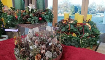 Adventná nedeľa sa blíži. Vyrobte si veniec a spoznajte tohtoročné trendy v dekoráciách