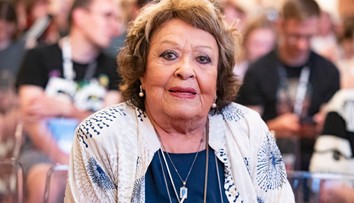 Po pobyte v nemocnici je už v plnej kondícii. Jiřina Bohdalová aj v 93 rokoch rozdáva pozitívnu náladu