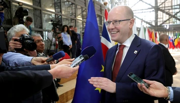 Sobotka: Česko musí rýchlo prijať euro