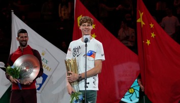 Sinner porkačuje v životnej sezóne. Vo finále turnaja v Šanghaji si poradil s Djokovičom