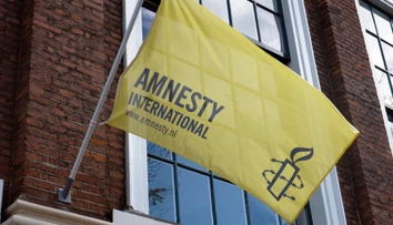 Amnesty vo výročnej správe kritizuje Slovensko za Rómov, LGBT aj postoj k znásilneniam
