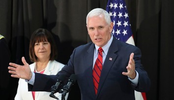 Pence nevylučuje aktiváciu 25. dodatku ústavy. Zúčastní sa na inaugurácii Bidena