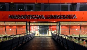 Situácia je vážna. Česká univerzita evakuuje študentov