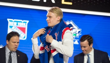 Majster sveta z Bratislavy podpísal nováčikovskú zmluvu v NHL
