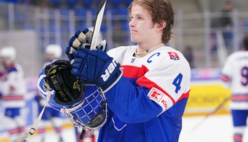 Veľa času strávi na štadióne, no nevyhne sa ani škole. Mladý Slovák sa pripravuje na nový ročník