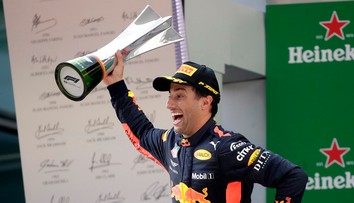 Ricciardo prekvapujúco vyhral VC Číny: "Užíval som si predbiehanie"