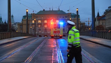 Nebolo to prvýkrát. Strelec z pražskej univerzity už strieľal, keď bol dieťa
