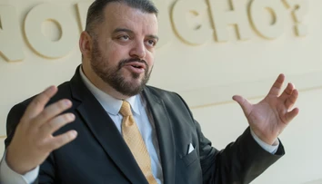 Fico odvolal Chmelára z funkcie poradcu premiéra. Vraj za to môže jeho kritika Štefana Kuffu
