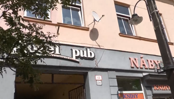 Mladíka (17), ktorý na Liptove smrteľne pobodal muža (†24), obvinili z vraždy