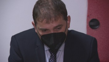 Exriaditeľ policajnej inšpekcie pred súdom hovoril o ľútosti. Za branie úplatkov za mreže nepôjde