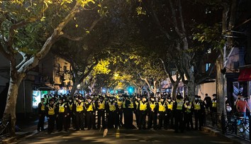 Obrovská vlna odporu voči covidovým reštrikciám v Číne. V krajine cenzurujú aj futbalové MS