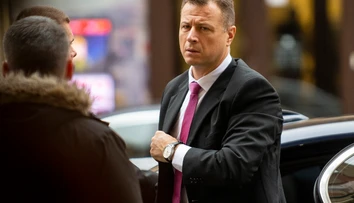 Exminister spravodlivosti Gábor Gál mal byť súčasťou korupčnej siete na pozemkovom fonde. Má čeliť obvineniu