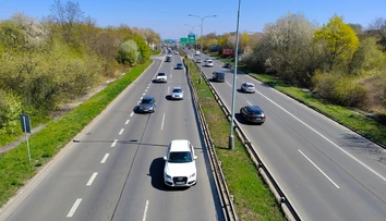 SkyToll bude vyberať mýto do konca roka 2024. Nadácia Zastavme korupciu kroky NDS kritizuje