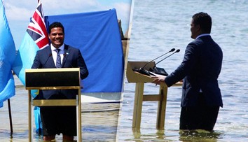 Najoriginálnejšia reč na klimatickej konferencii: Minister išiel v obleku do mora
