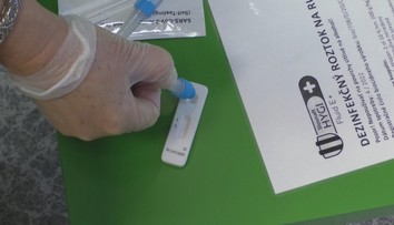 Veľké podniky žiadajú návrat MOMiek tak ako počas druhej vlny pandémie