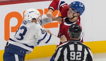 VIDEO: Juraj Slafkovský počas prípravy zhodil rukavice. Jeho konanie vyzdvihol tréner aj expert