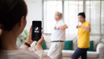 Nový trend na TikToku: Ranná rutina pred prácou spôsobuje ošiaľ