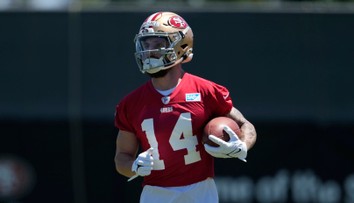 Hráča americkej NFL postrelili do hrude. Mladík mu chcel ukradnúť luxusné hodinky