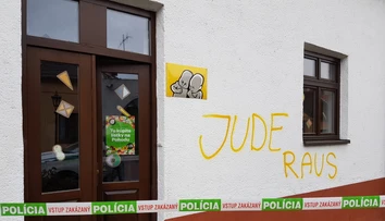 Na sídlo Pohody niekto nasprejoval antisemitský nápis