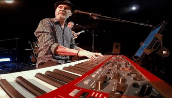 HEX vydali novú skladbu. Znie v nej ešte Ďuďov hlas