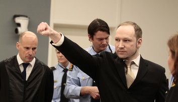 Nórsko si pripomína piate výročie krvavého Breivikovho vyčíňania
