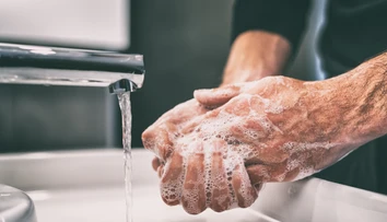 Ich umývanie zachraňuje životy. V Európe sú ročne milióny prípadov infekcií pre špinavé ruky