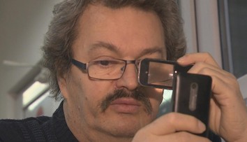 Pána Emila otravuje nebankovka pre dlh, lebo si ho zrejme s niekým pomýlili