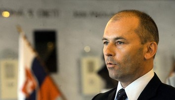 Kaník sa vzdal. Odchádza z predvolebného boja