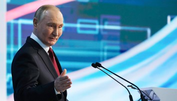 Putin opäť zdôvodňoval vyslanie vojsk na Ukrajinu. Trvá na tom, že Rusko dosiahne všetky stanovené ciele