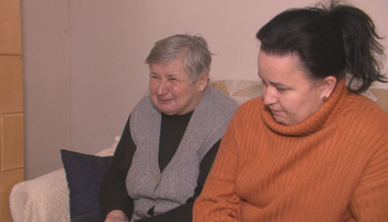 Mama s dcérou si nevedia dať rady. Čakali sedem mesiacov, no opatrovateľský príspevok im neschválili
