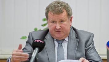 Po škandále s energiami odstúpil z funkcie nominant štátu Roman Šipoš