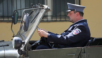 Opäť na scéne: V novom seriáli si zahrá aj tento „miesič"